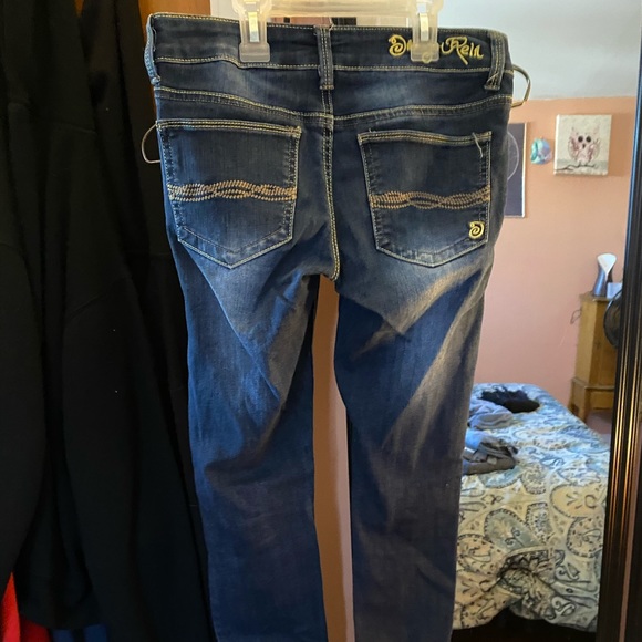 jeans - Picture 2 of 4